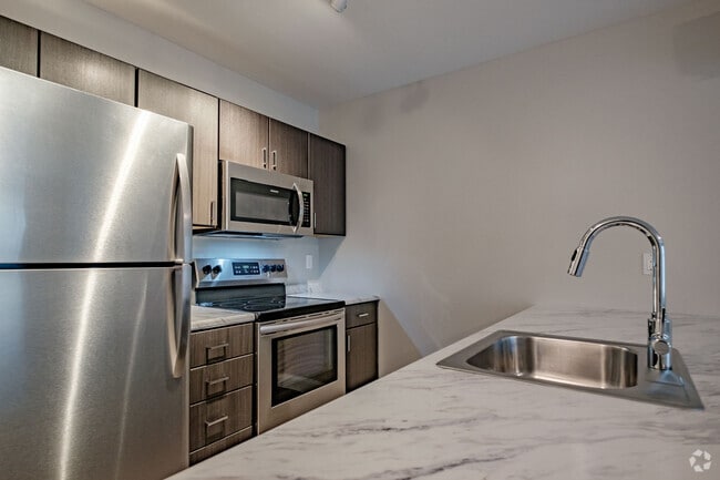 Building Photo - 9 Friendly Way Unit 5 Rental