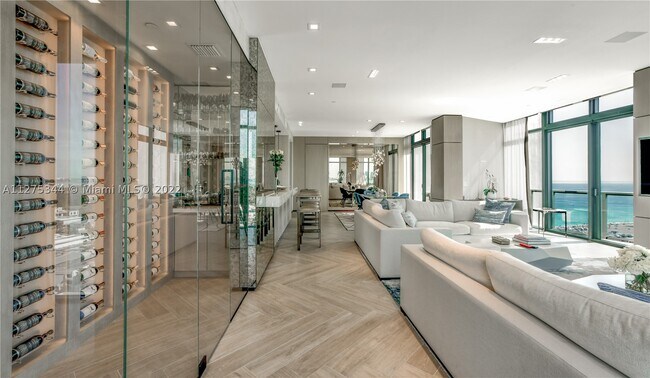 Photo - 2201 Collins Ave Unit 2001/UPH