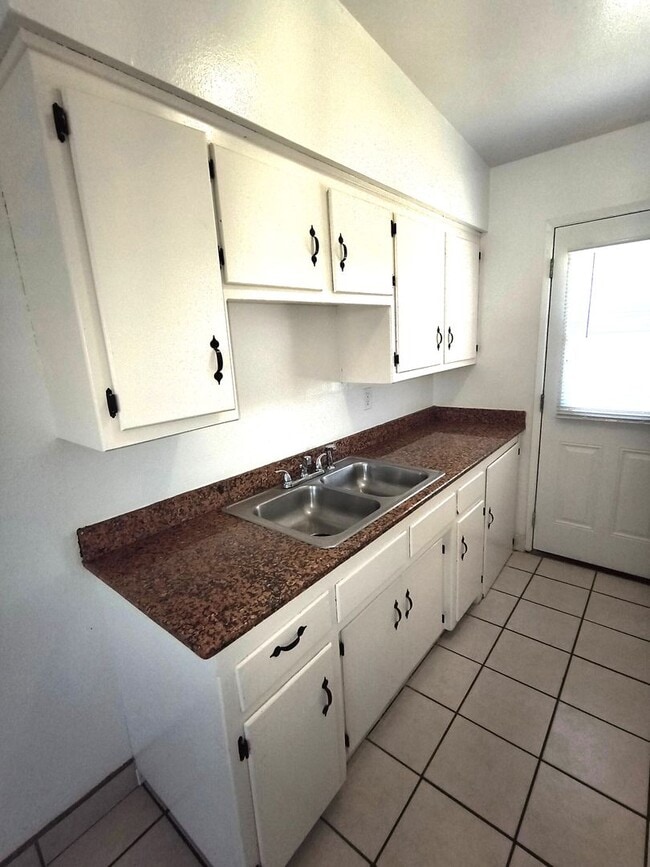 Photo - 4522 11th St Unit 4518D