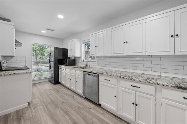 Photo - 2901 Woodhaven