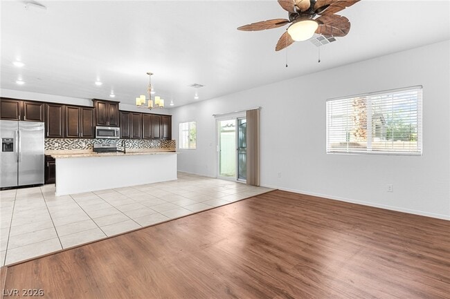 Building Photo - 2860 Sunflower Days Ave Unit 1139