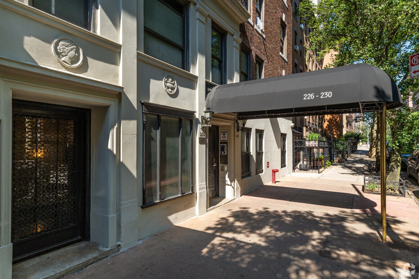 Entrance - 226-230 E 12th St