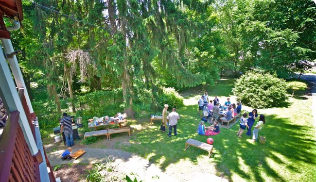 Photo - 25 Rombout Ave