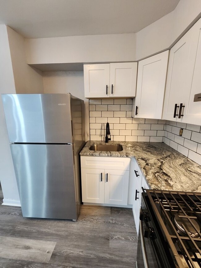 4063 Balwynne Park Rd Unit 1st Floor