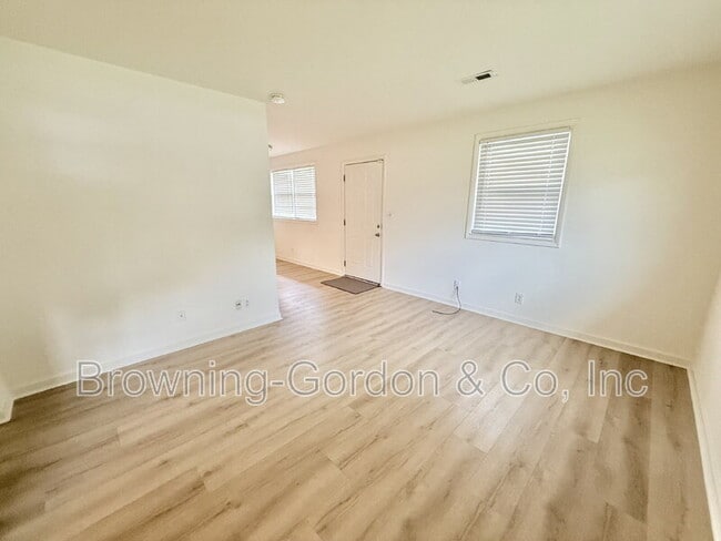Photo - 1017 14th Ave S