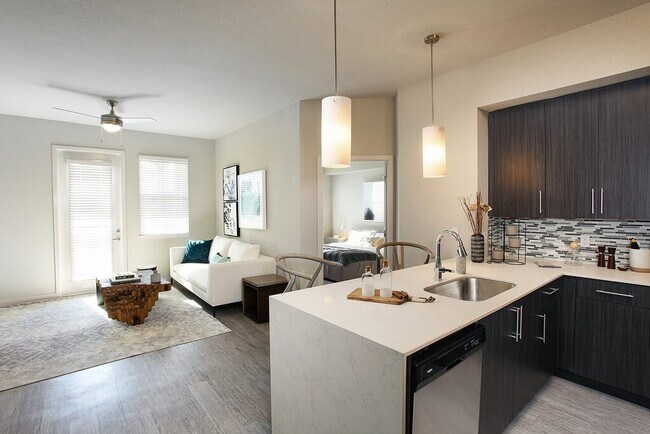 Legacy Naples Apartments