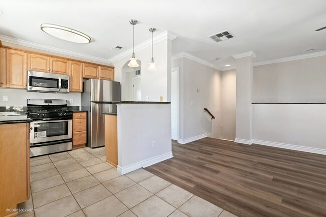 Warren Bostonia Townhomes