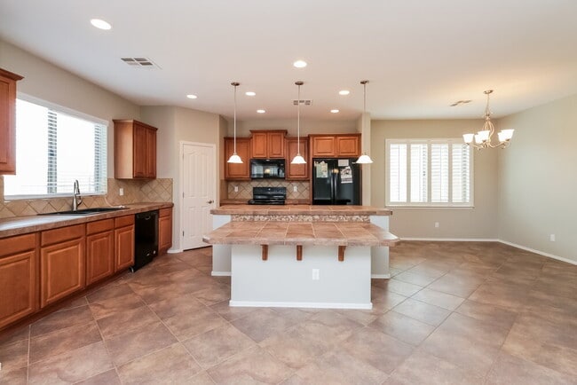 Photo - 4056 E Alamo St