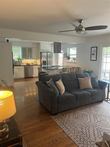 Photo - 6259 Kenwood Ave