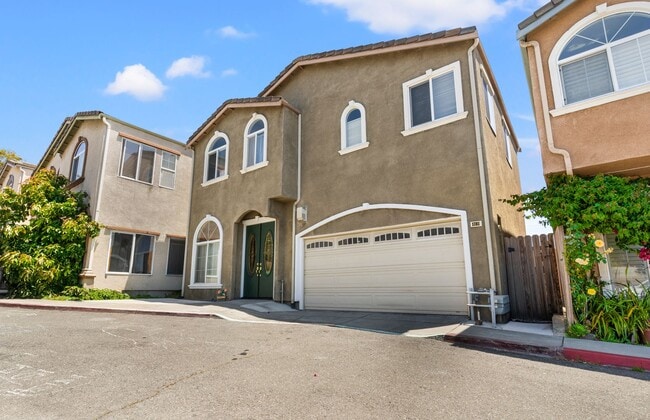 Building Photo - Grand 4-Bedroom San Leandro Home w/ Custom Upgrades