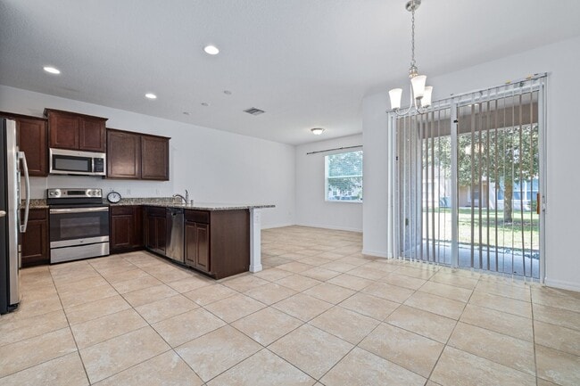 Photo - "Charming Seven Oak Community 3-Bedroom Rental Home with Granite Countertops in Wesley Chapel, FL"