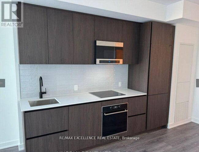 Photo - 117 Broadway Ave Unité 1905