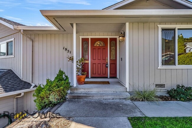 Photo - 1951 Heath Dr