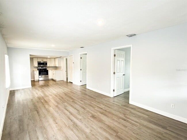 Photo - 2882 S Sanford Ave