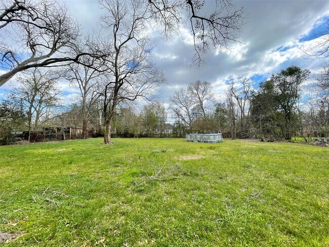 Photo - 7230 Sims Dr