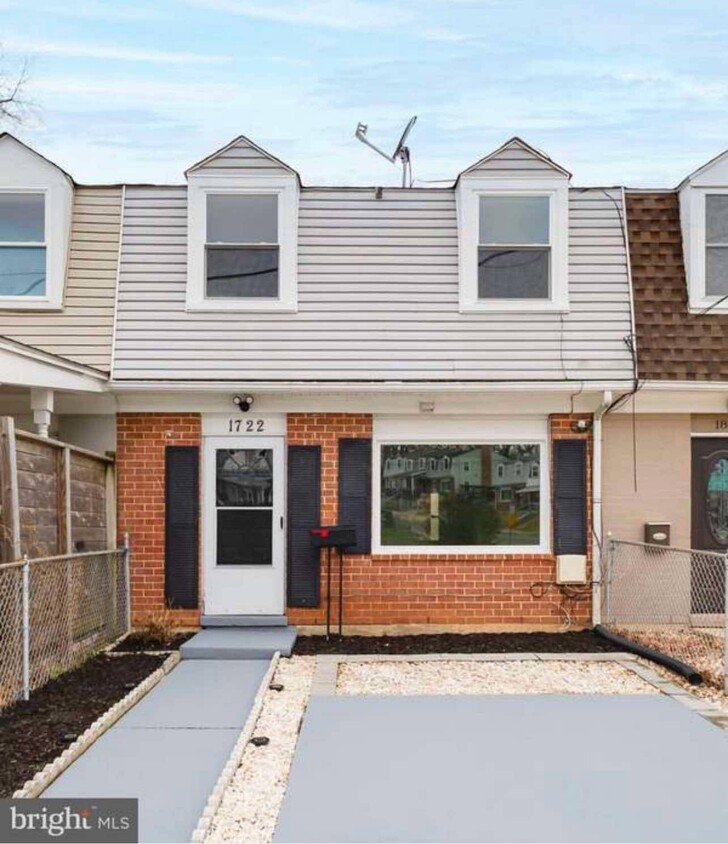 Photo - 1722 Allendale Pl (Landover, MD)