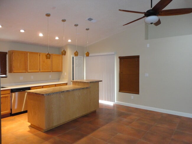 Photo - 6719 Piedra Quemada Rd NW