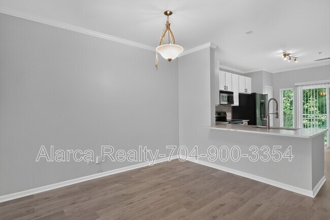 Photo - 3809 Picasso Court