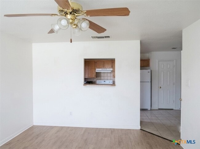 Photo - 305 Cedar Ridge Dr Unit A