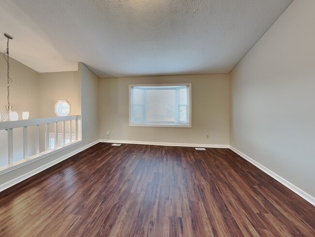 Photo - 3123 Skeeter Ct