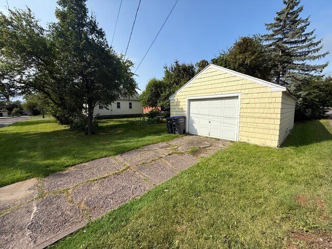 Photo - 5231 Wyoming St House