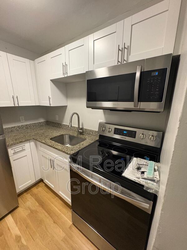Building Photo - 40 Butler Rd Unit U308/U407/ 1st Floor Rental