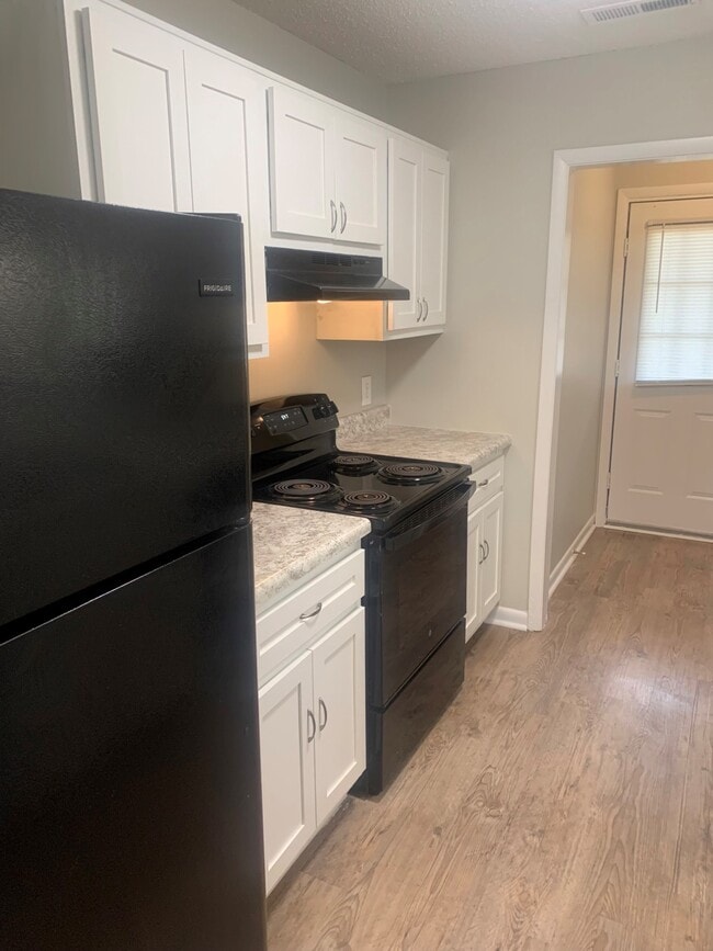 Matching appliances - Apollo Ridge