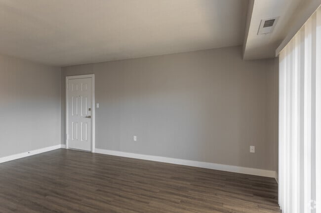 Photo - Verona at District Heights