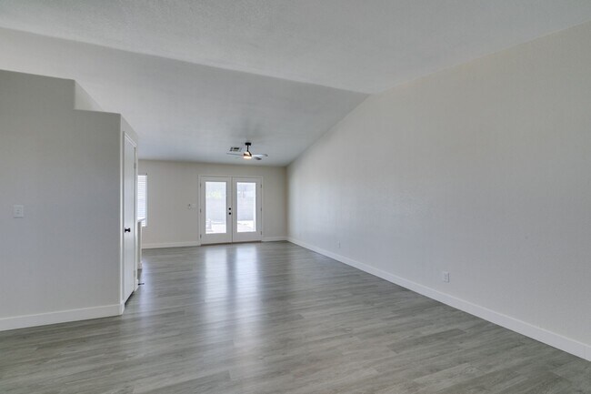 Photo - Charming Single-Story 3 bed Home with RV P...