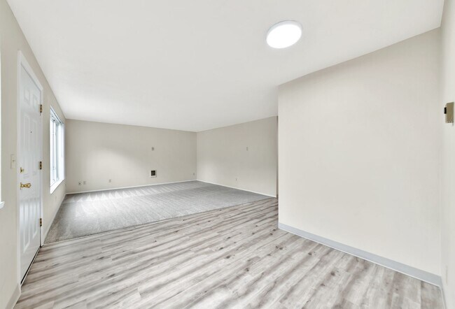 Photo - Kalani Gardens