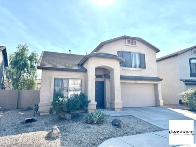 Building Photo - Step inside this beautiful 3 bedroom 2.5 b...