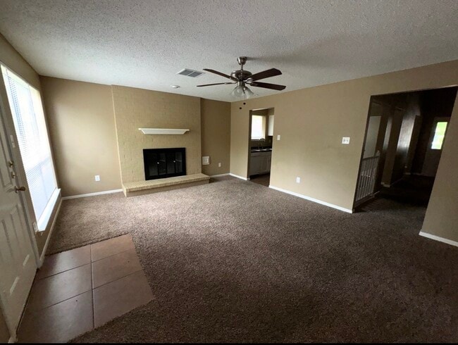 Photo - 17323 Glenhew Rd