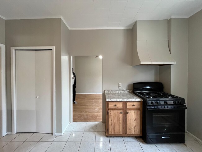 Photo - 326 Avenue E Unit 3R