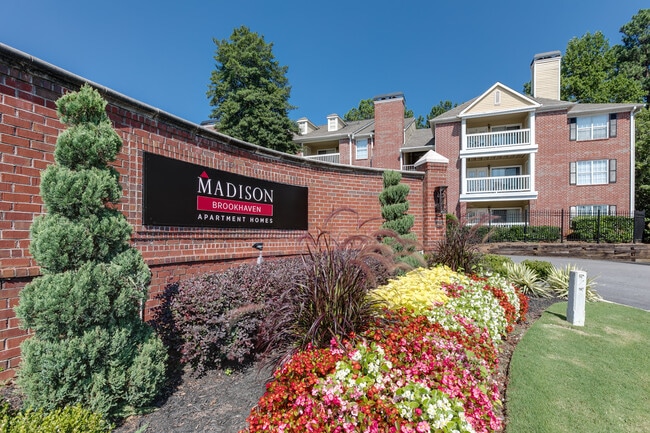 Photo - Madison Brookhaven