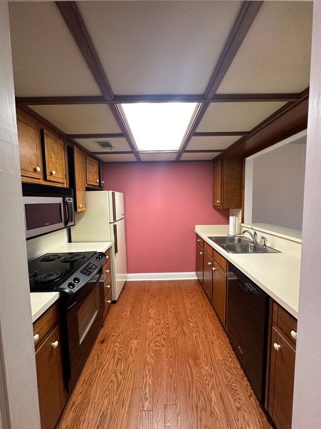 Photo - Oakridge Commons Unit C5