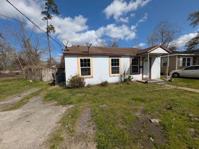 Photo - 2430 Primrose St House
