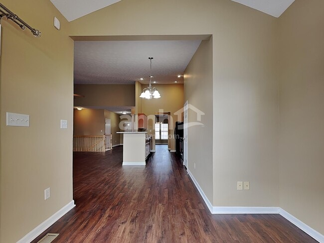 Photo - 2561 Rockcastle Ct