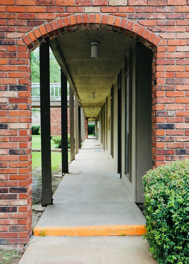 River Bend Apartments For Rent in Greenville, MS