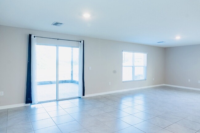 Photo - 11730 White Willow Ln