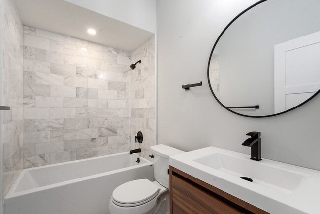 Photo - 31 Monadnock St Unit 2