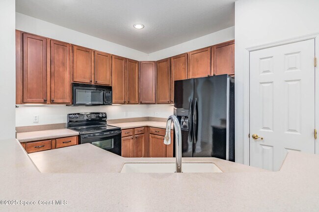 Photo - 208 Tin Roof Ave