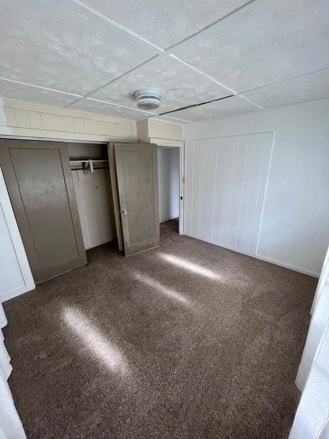 Photo - Kaumana Drive 3 Bedroom 2 Bath House