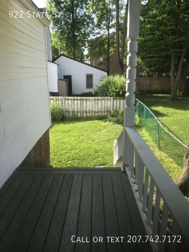 Photo - 922 State Street