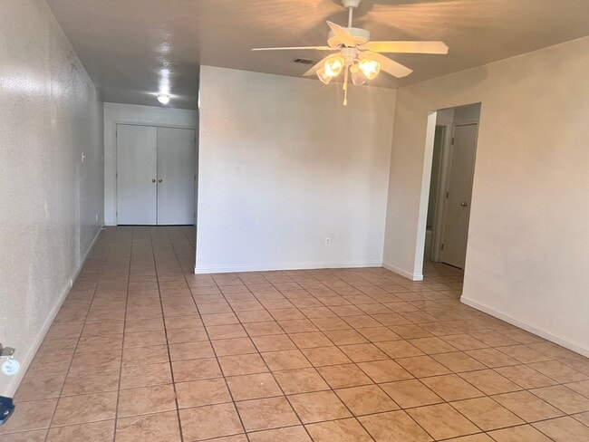 Photo - 1409 Hopi Trail Unit B