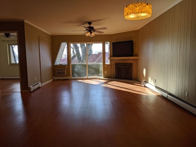 Photo - AMAZING 3bed/2bath in Prime Boulder Location! Available July 10th!