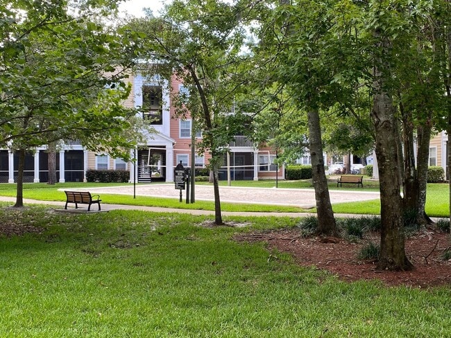 Building Photo - Beautiful condo in Montreux at Deerwood! Unit 532