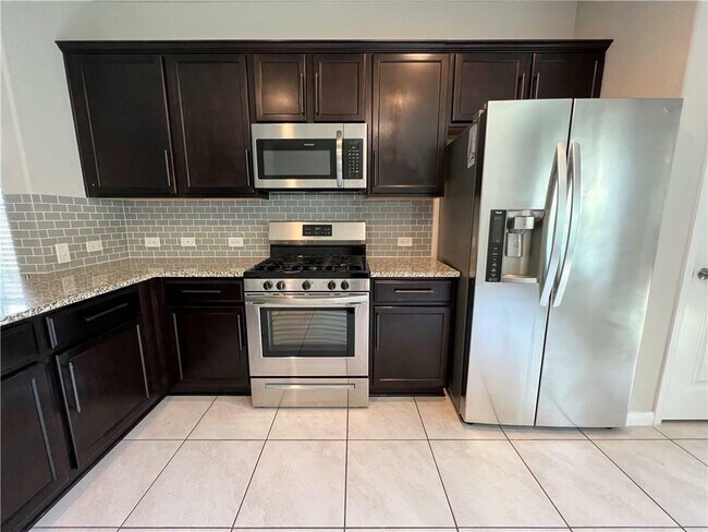 Photo - 1140 La Conterra Blvd