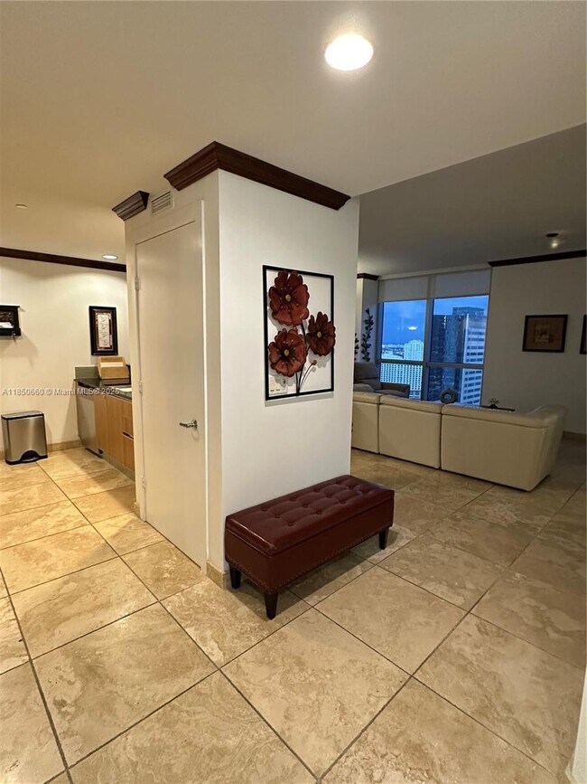 Photo - 1060 Brickell Ave Unit 3001