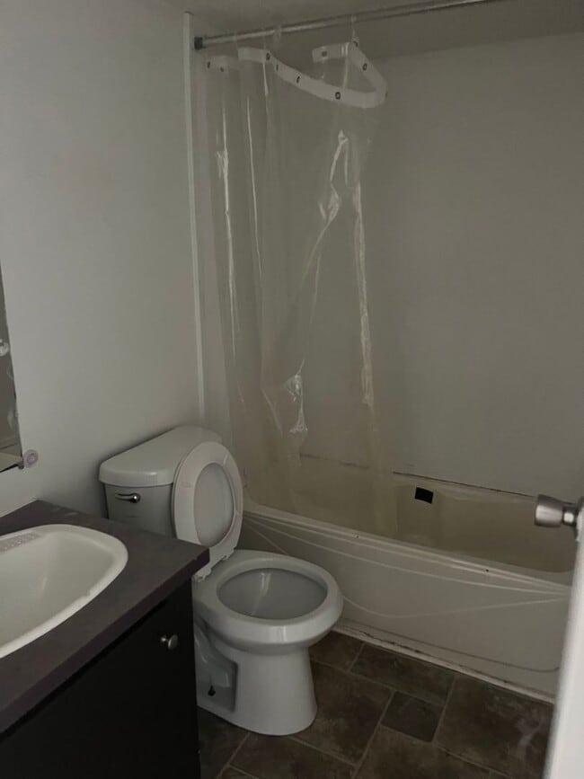 Photo - Well maintained mobile home