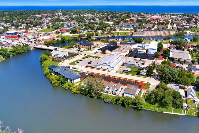 Photo - 810 N 15th St